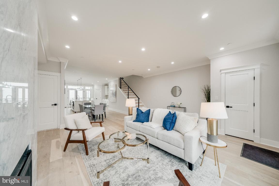 1720 37th Street Northwest Washington, DC 20007 - Photo 6 of 47