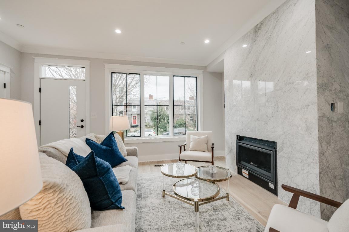 1720 37th Street Northwest Washington, DC 20007 - Photo 9 of 47