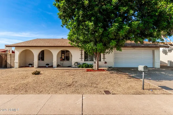 $385,000 | 10608 North 32nd Drive, Phoenix, AZ 85029