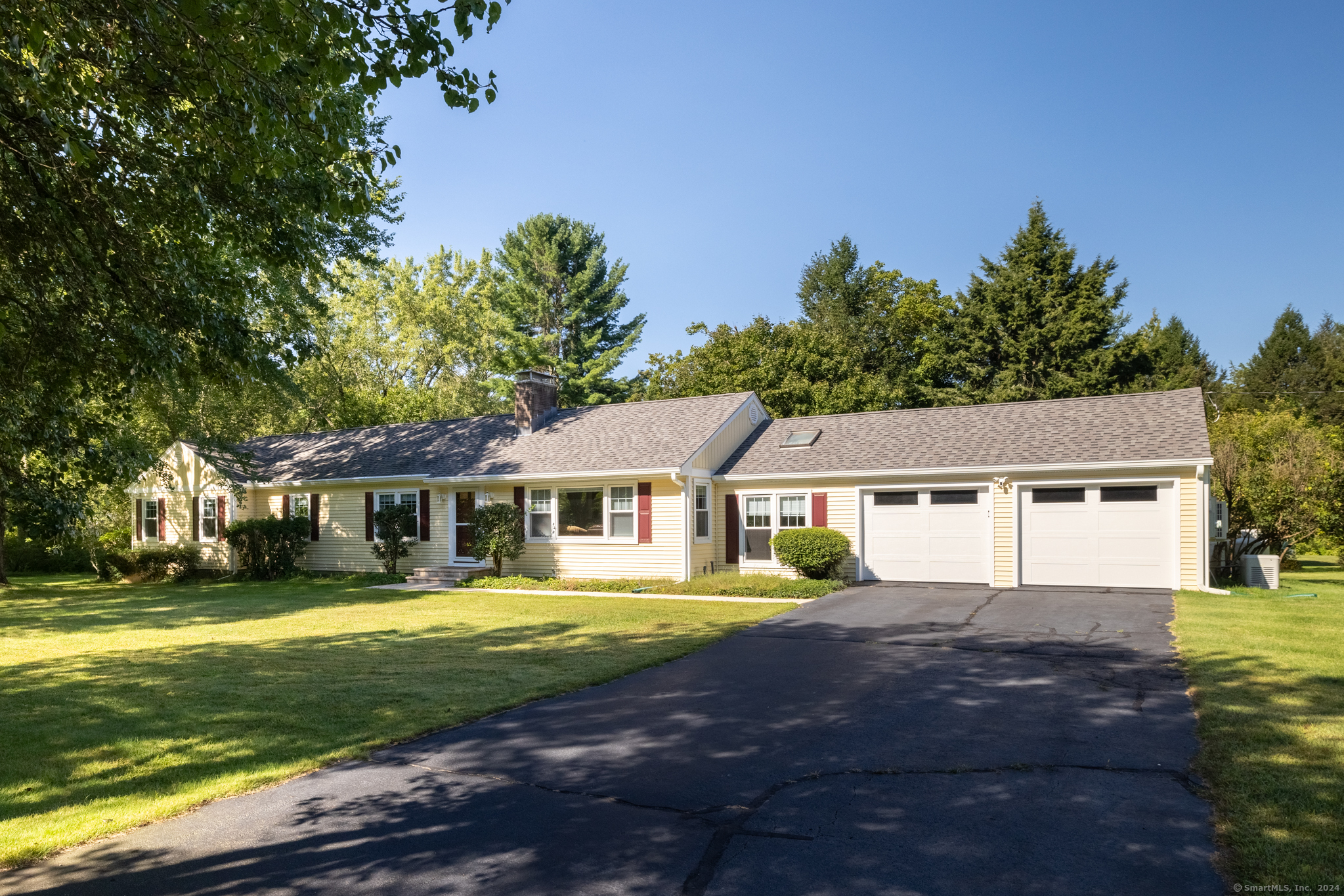 4 Ranch Road Woodbridge, CT 06525 - Photo 1 of 1