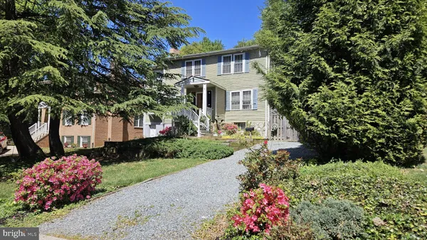 $1,399,500 | 5935 15th Street North, Arlington, VA 22205