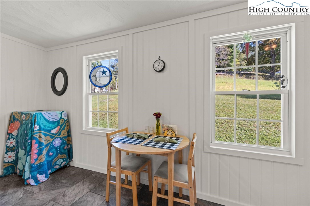 528 Stanley Road Warrensville, NC 28693 - Photo 9 of 29 Gallery Image 9
