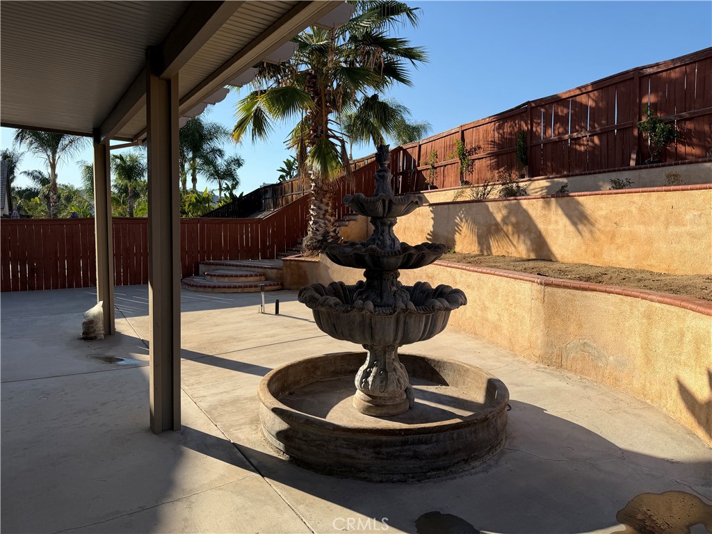 12758 Royal Palm Lane Riverside, CA 92503 - Photo 25 of 27 Gallery Image 25