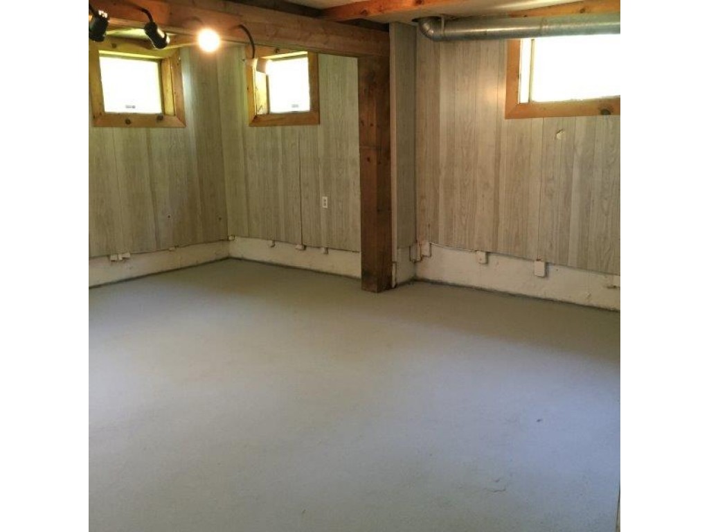 159 Rochester Road Northwood, NH 03261 - Photo 23 of 33