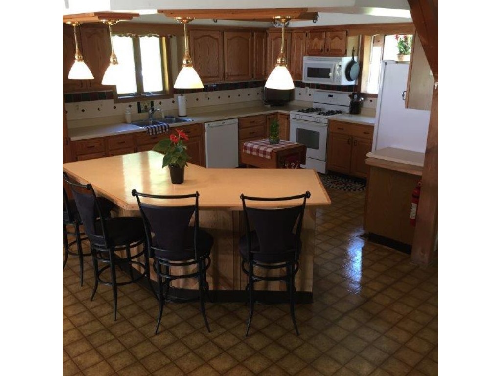 159 Rochester Road Northwood, NH 03261 - Photo 5 of 33