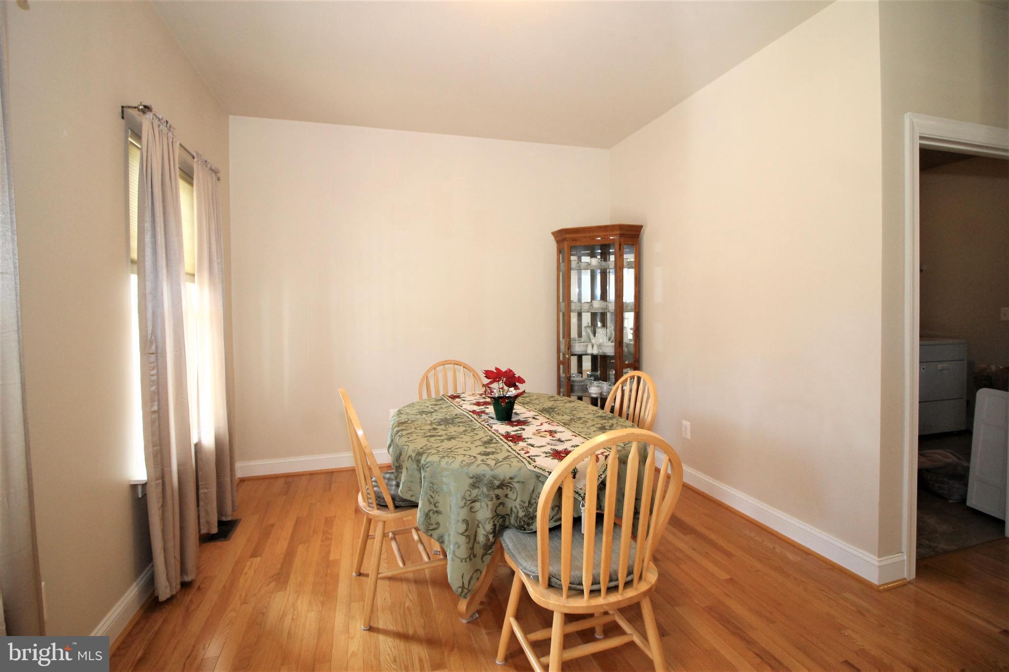 13544 Union Church Road Sumerduck, VA 22742 - Photo 14 of 36 Dining room