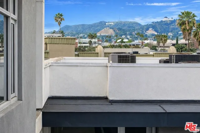 $999,999 | 4111 Sunset Boulevard, Unit 543, Los Angeles, CA 90029