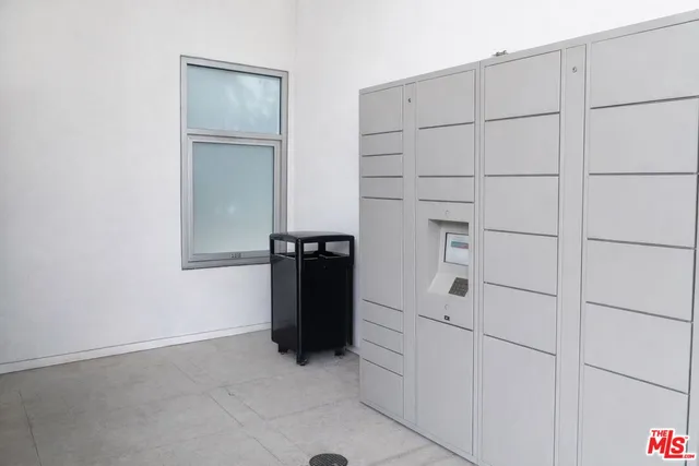 $999,999 | 4111 Sunset Boulevard, Unit 543, Los Angeles, CA 90029