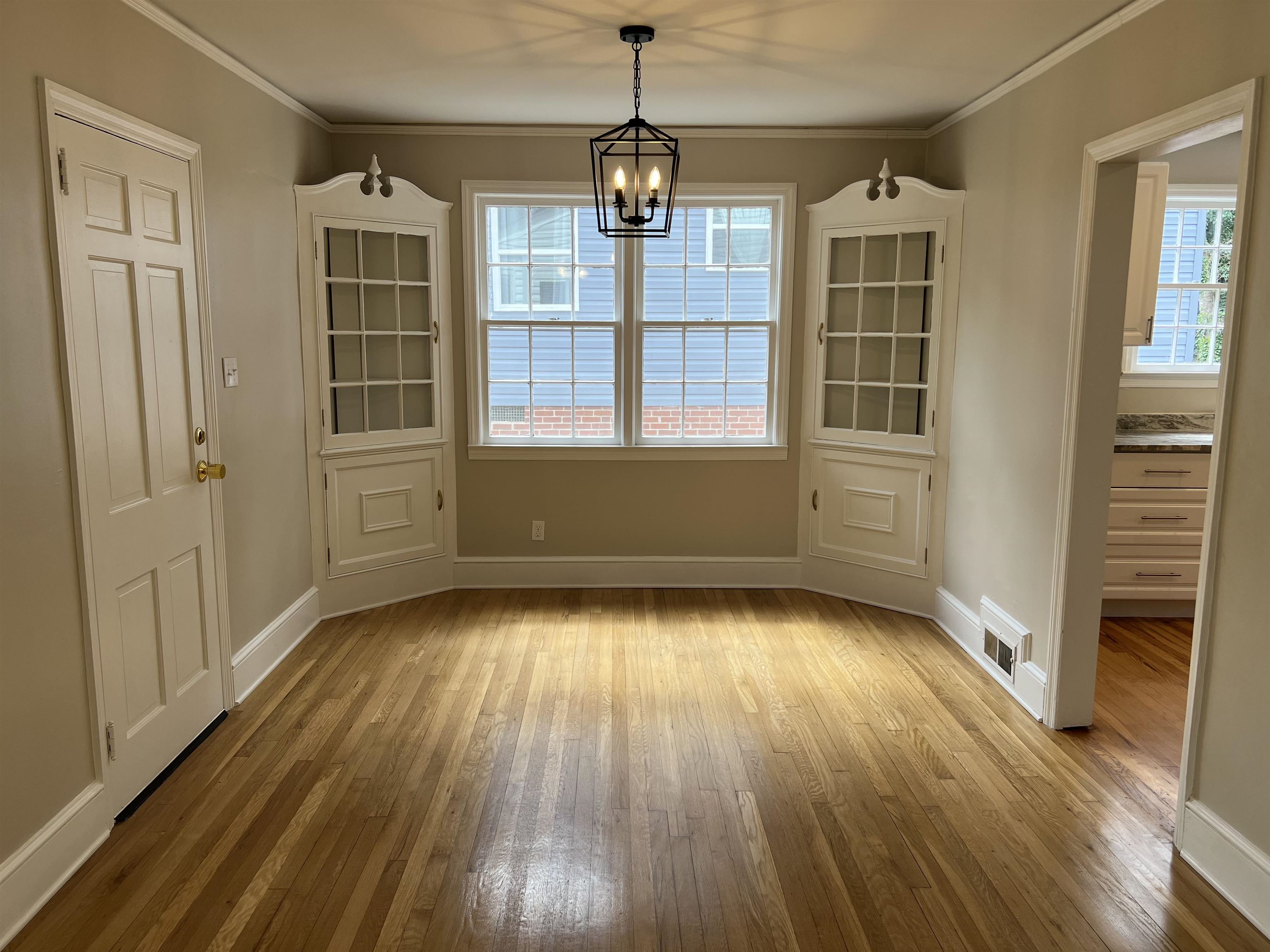 110 Rosemary Road Spartanburg, SC 29301 - Photo 8 of 29 Gallery Image 8