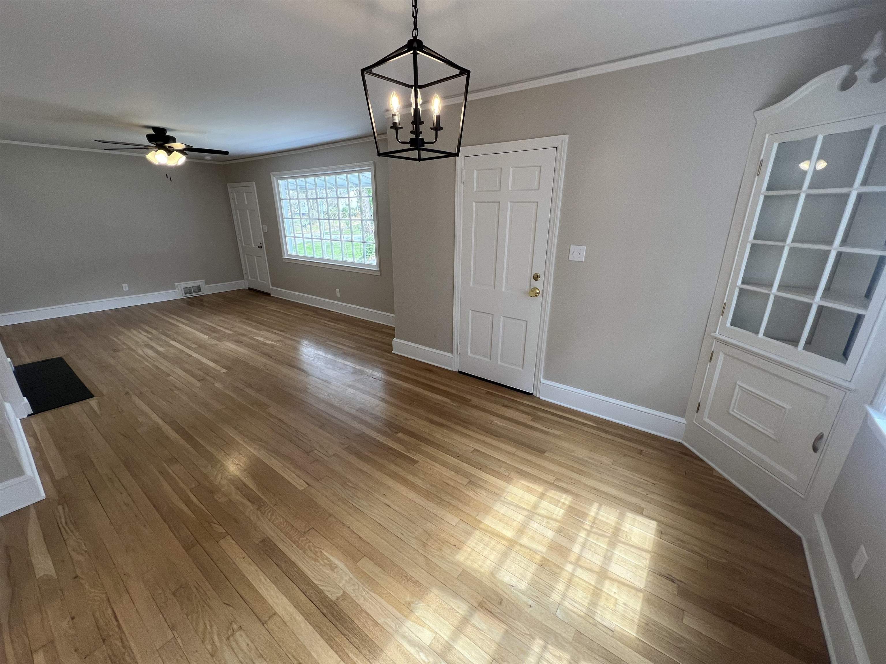 110 Rosemary Road Spartanburg, SC 29301 - Photo 9 of 29 Gallery Image 9