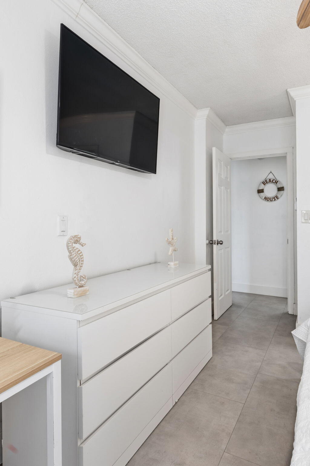3000 Riomar Street, Unit 407 Fort Lauderdale, FL 33304 - Photo 22 of 38 a bathroom with a sink and a mirror
