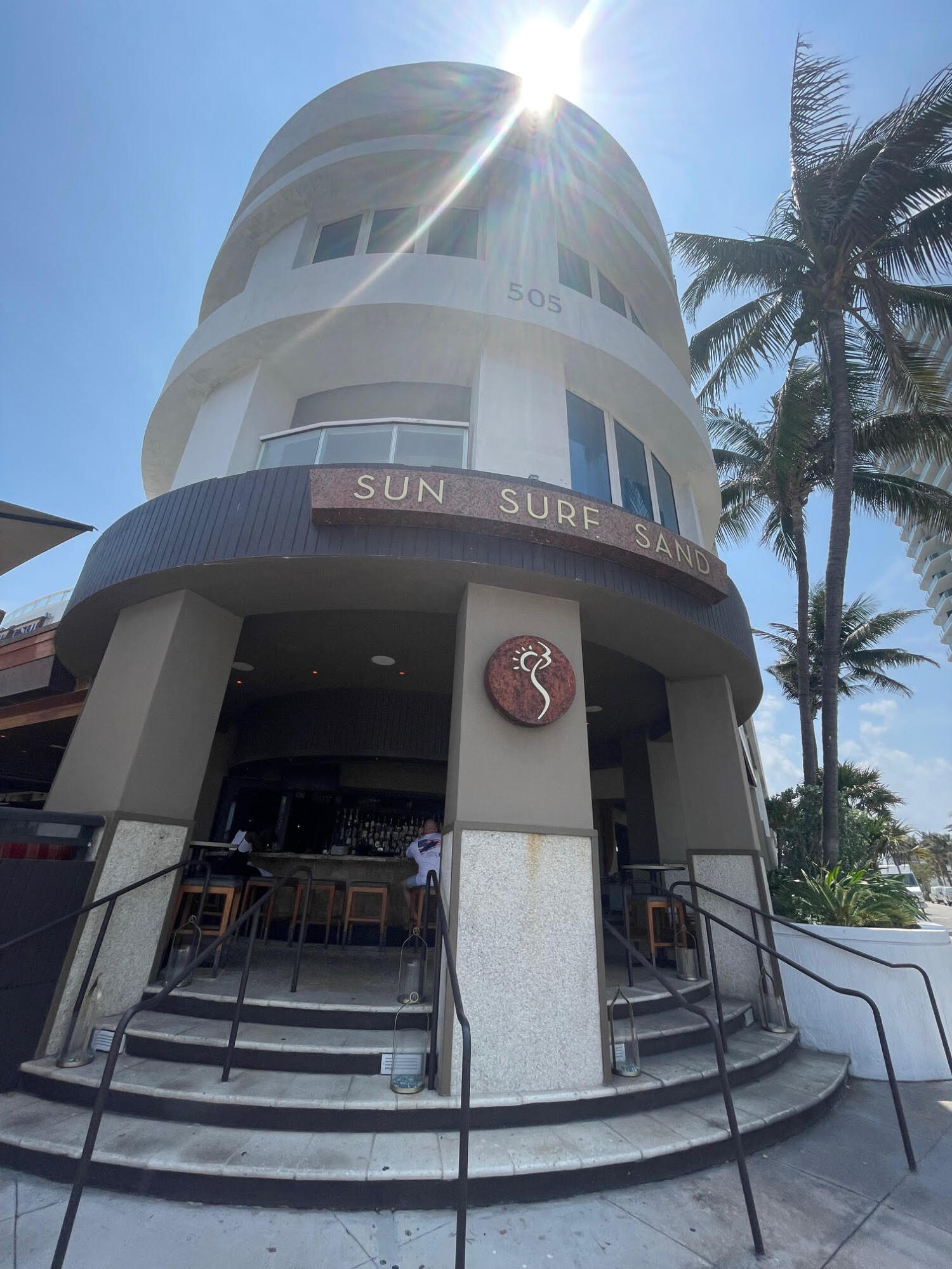 3000 Riomar Street, Unit 407 Fort Lauderdale, FL 33304 - Photo 38 of 38 a view of entryway