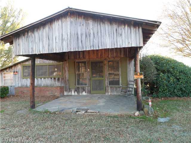 1386 Deadmon Road Mocksville, NC 27028 - Photo 3 of 16 Exterior Front. antique store front