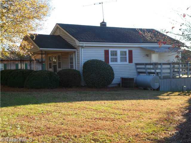 1386 Deadmon Road Mocksville, NC 27028 - Photo 5 of 16 Exterior Front. 1374 deadmon road
