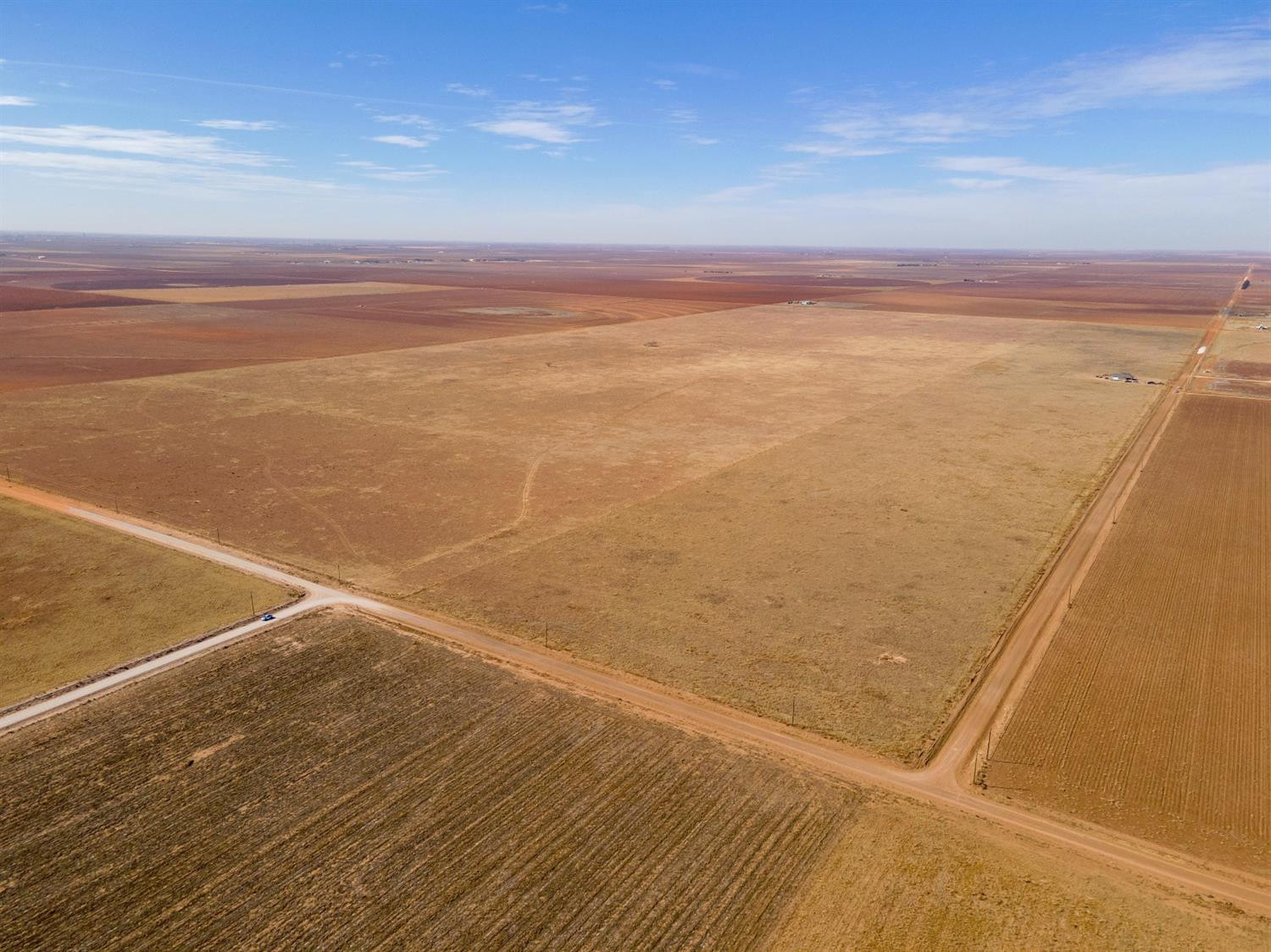 6824 Filly Road Lubbock, TX 79407 - Photo 9 of 12 a view of an ocean and beach