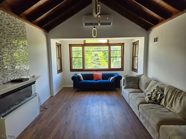 $2,450 | 355 Warwick Turnpike, Unit 2, West Milford, NJ 07421