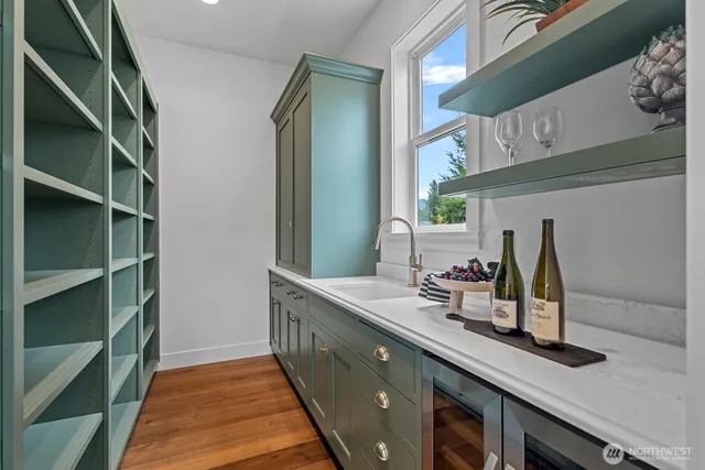 $2,149,000 | 33400 Southeast 44th Place, Fall City, WA 98024