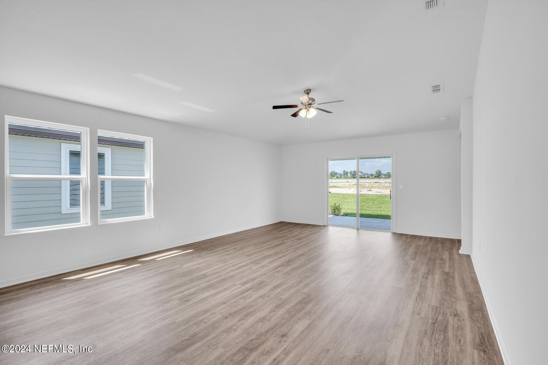 6937 Myrtle Oak Road Jacksonville, FL 32219 - Photo 4 of 9 Florida_St Martin_R-12 - Copy