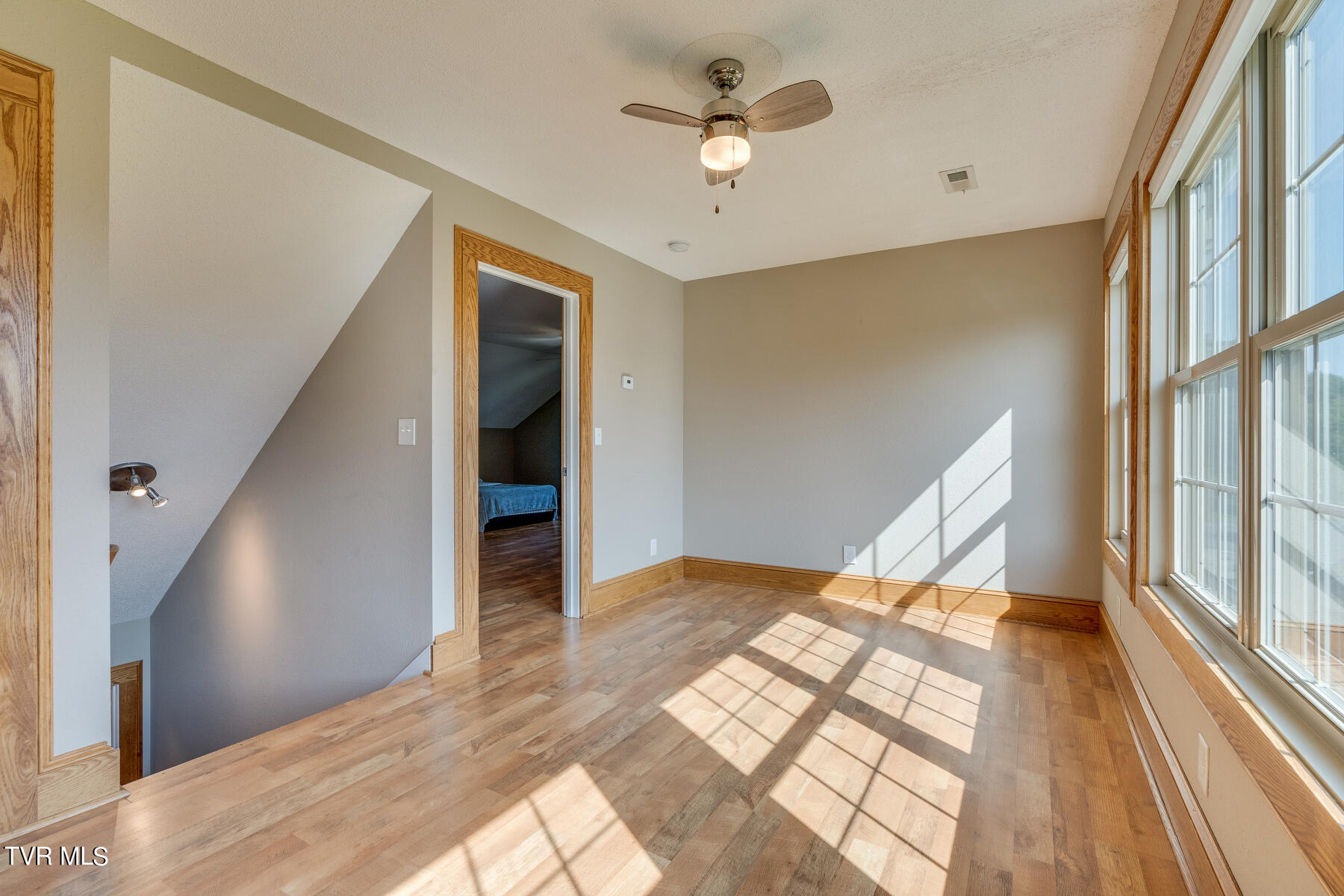 108 Willocks Road Johnson City, TN 37601 - Photo 29 of 53 026