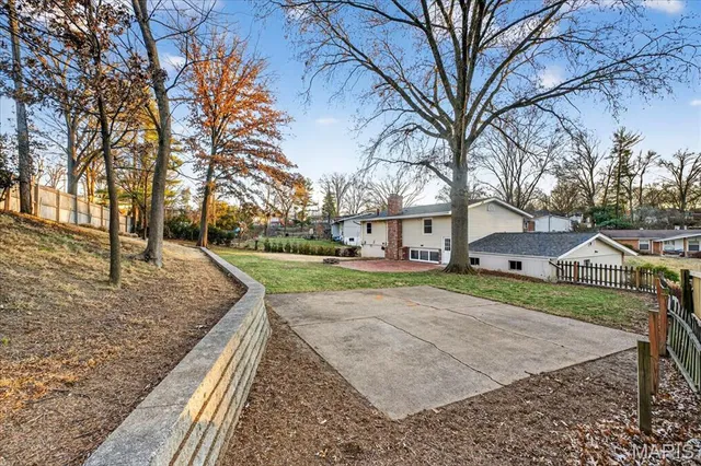 $425,000 | 1254 Bonheur Drive, St. Louis, MO 63146