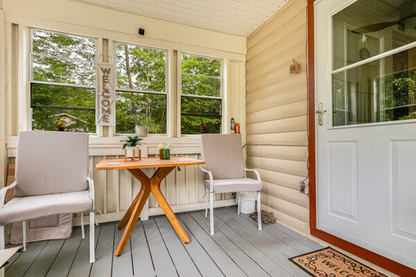 93 Lone Pine Road North Waterboro, ME 04061 - Photo 4 of 21 93 porch