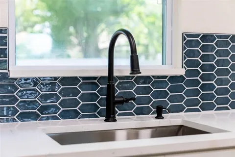 $459,000 | 5406 11th Avenue South, Gulfport, FL 33707