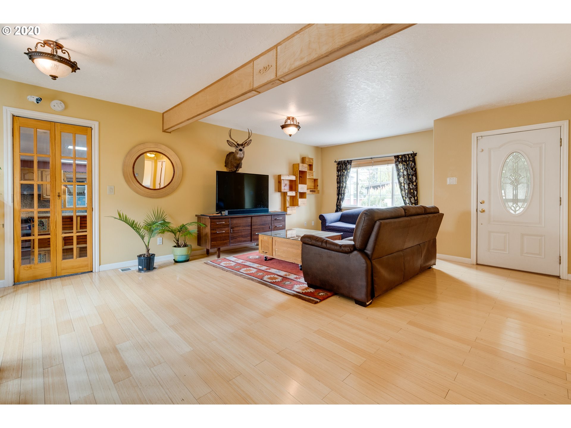 6830 Northeast Pacific Street Portland, OR 97213 - Photo 3 of 18 Gallery Image 3