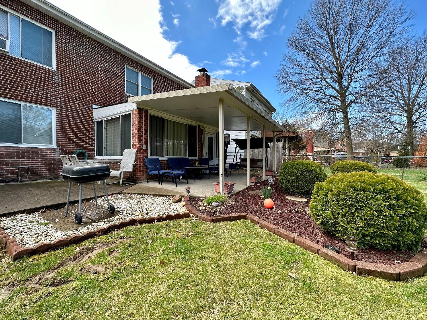10 Andover Road Greenhills, OH 45218 - Photo 61 of 74