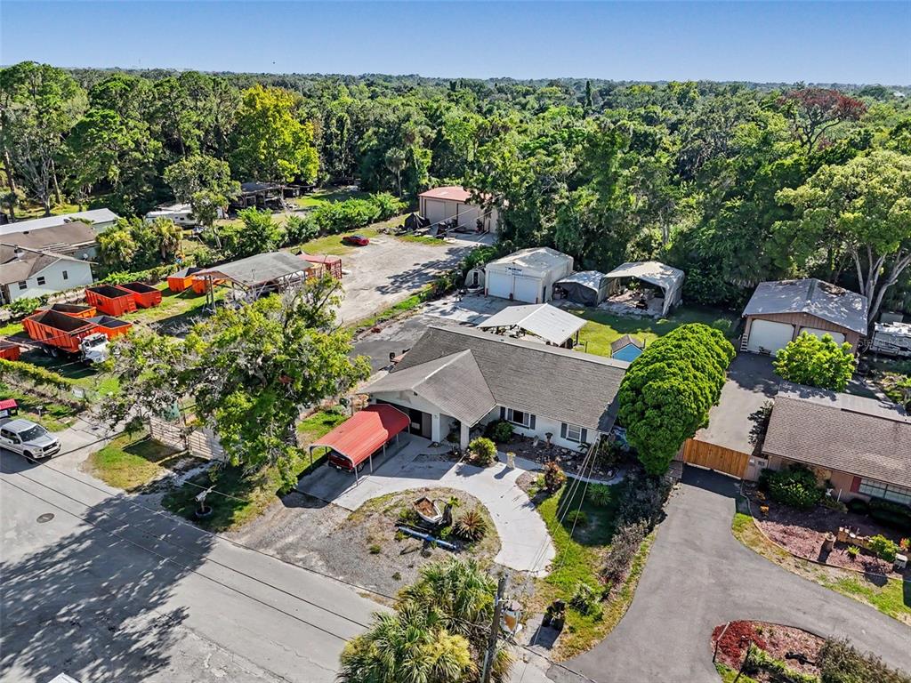 7813 Leo Kidd Avenue Port Richey, FL 34668 - Photo 8 of 95