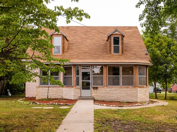 $89,500 | 440 East Park Street, Du Quoin, IL 62832