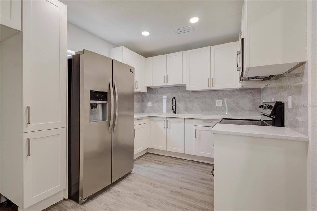 5039 Avery Road New Port Richey, FL 34652 - Photo 14 of 32 Gallery Image 14