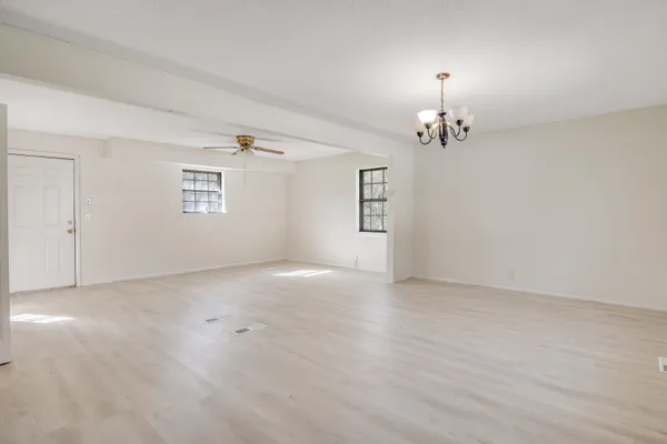 $214,900 | 13 Travis Road, Rossville, GA 30741