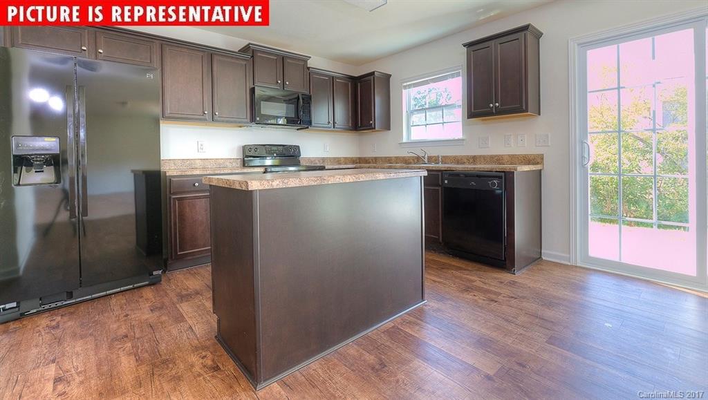 5311 Oakdale Ridge Road Charlotte, NC 28216 - Photo 7 of 15 Gallery Image 7