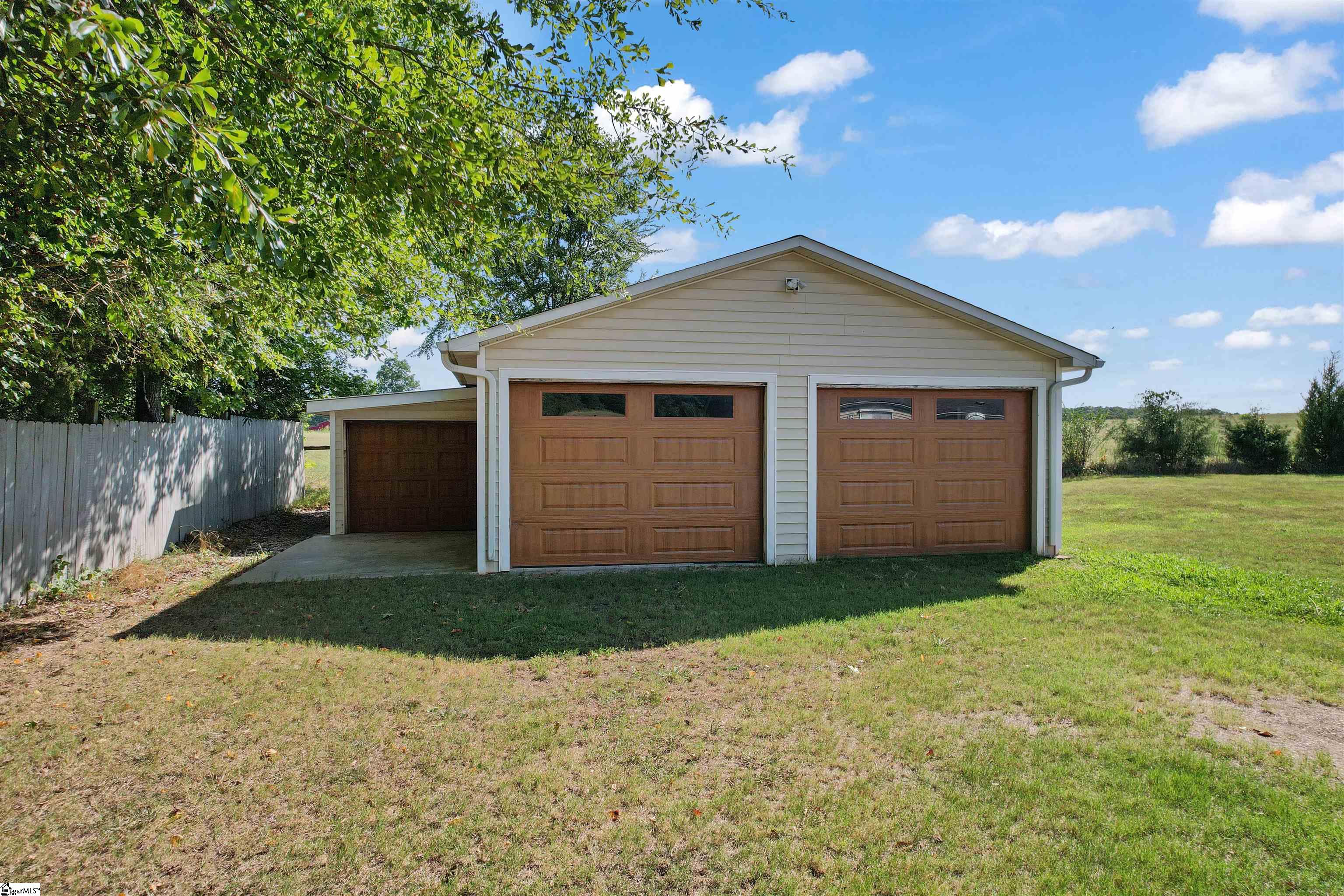 1355 Simms School Road Central, SC 29630 - Photo 3 of 14