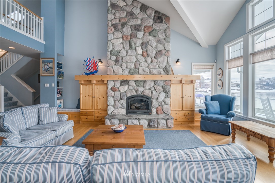 237 Key Lane Chelan, WA 98816 - Photo 11 of 25