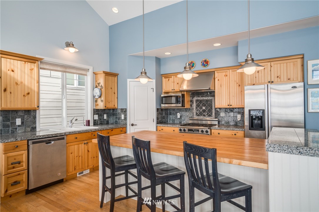 237 Key Lane Chelan, WA 98816 - Photo 13 of 25