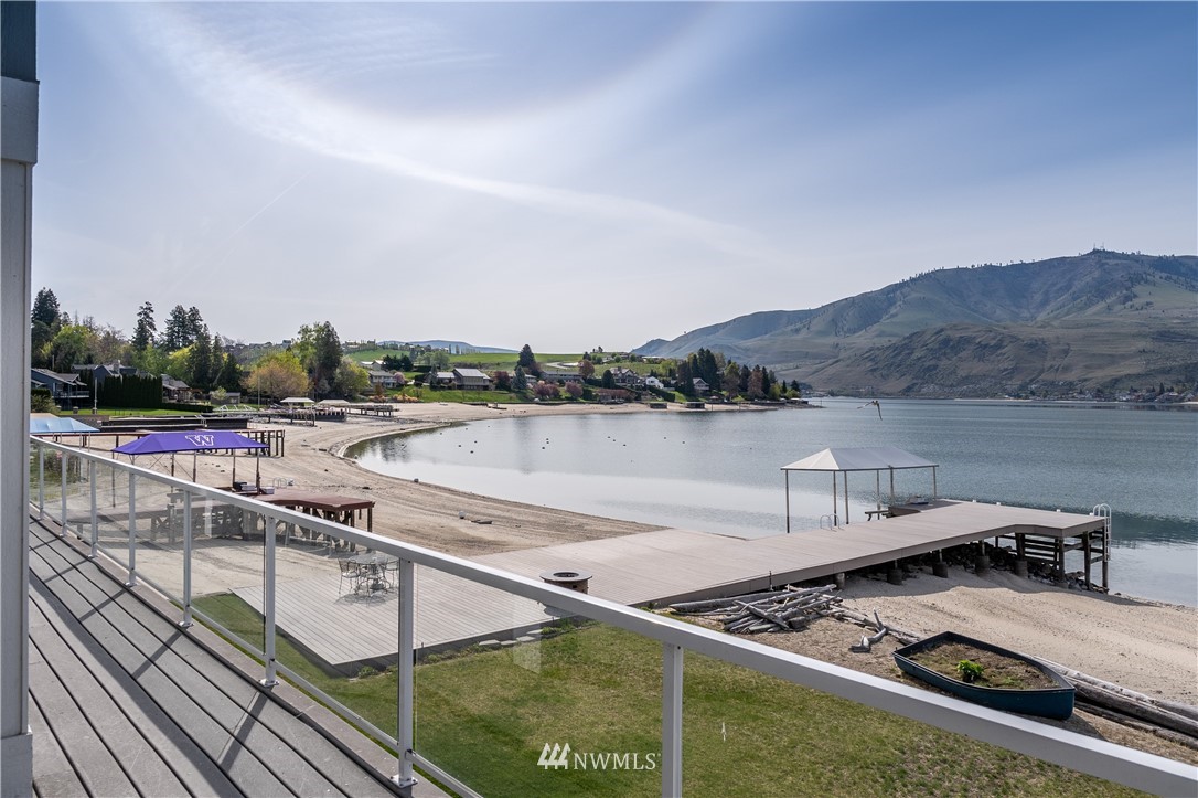 237 Key Lane Chelan, WA 98816 - Photo 5 of 25