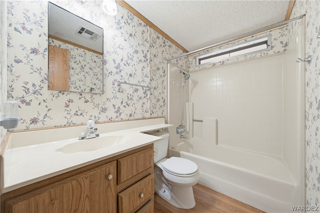 3393 Ridge View Avenue Bullhead City, AZ 86429 - Photo 16 of 45 Bathroom