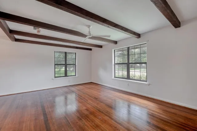 $275,000 | 927 East Walnut Street, La Grange, TX 78945