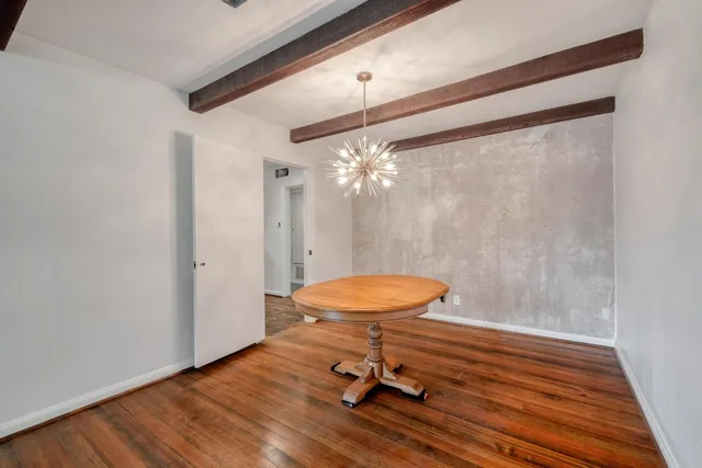 $275,000 | 927 East Walnut Street, La Grange, TX 78945