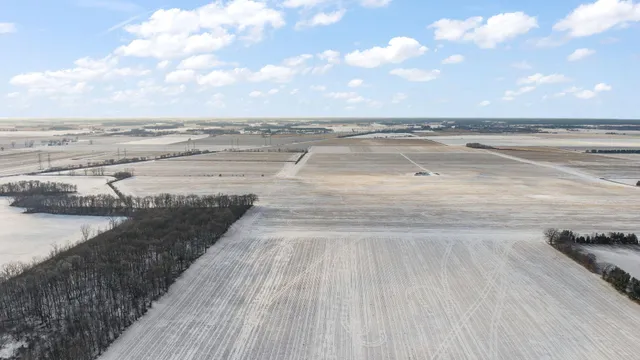 $399,900 | 296 South 150 East, Valparaiso, IN 46383