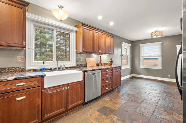 $399,900 | 296 South 150 East, Valparaiso, IN 46383