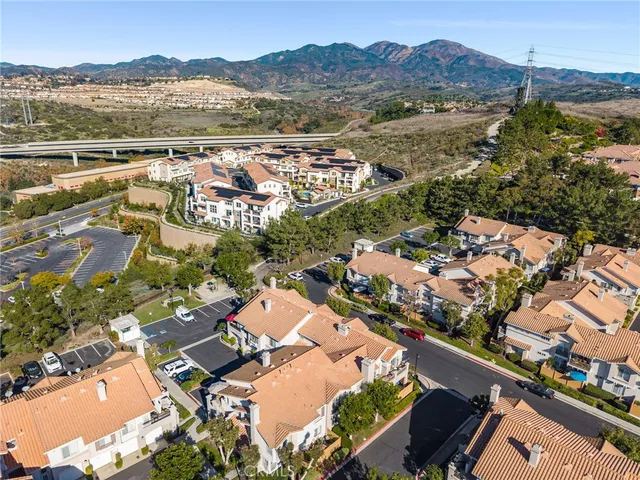 $725,000 | 263 California Court, Mission Viejo, CA 92692