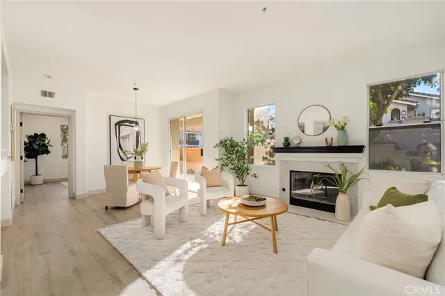 $725,000 | 263 California Court, Mission Viejo, CA 92692