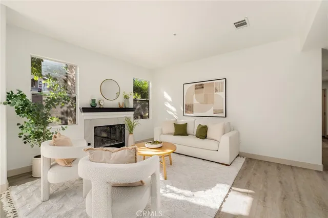 $725,000 | 263 California Court, Mission Viejo, CA 92692