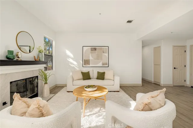 $725,000 | 263 California Court, Mission Viejo, CA 92692