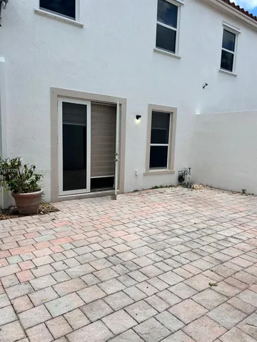 a view of an entrance to house