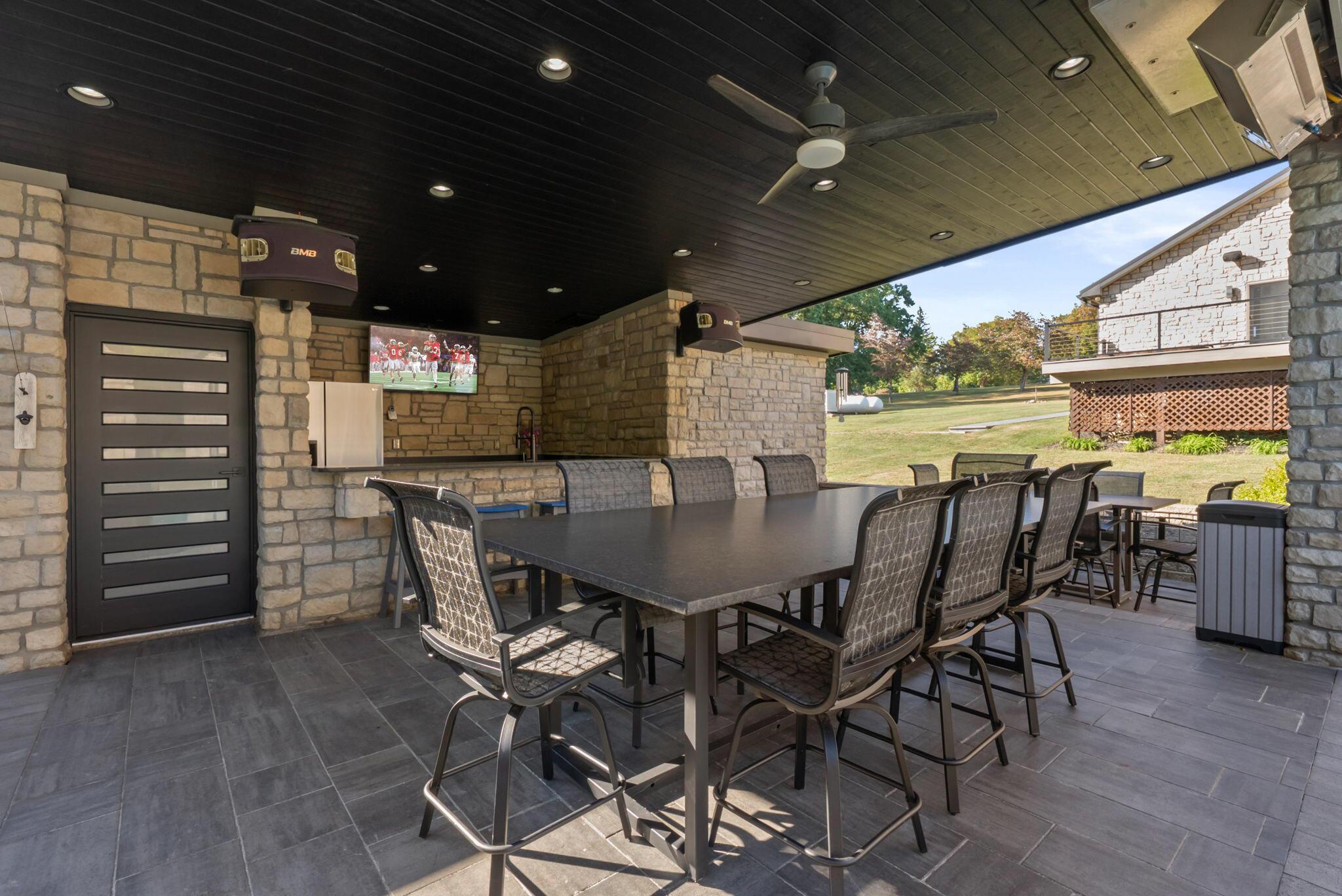 17980 Gambier Road Mount Vernon, OH 43050 - Photo 62 of 123 Pool/Bath House