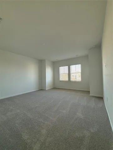 a view of empty room with window