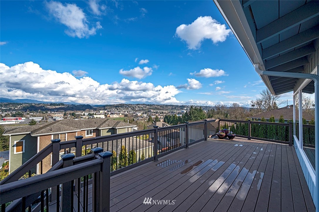 256 Stevens Avenue Northwest Renton, WA 98057 - Photo 12 of 33 Gallery Image 12